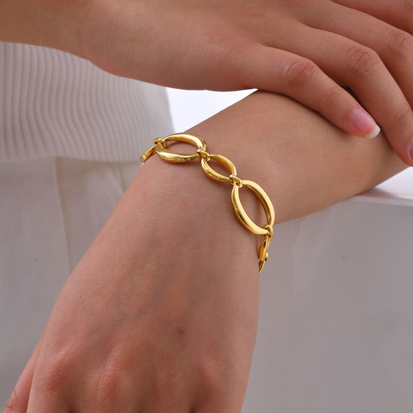 PULSERA EYES