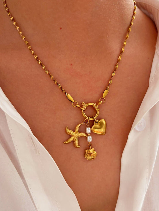 COLLAR CHARMS BEACH