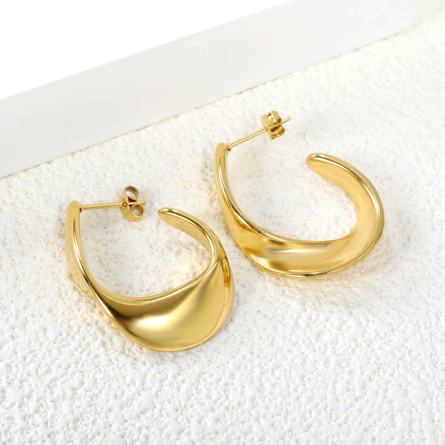 PENDIENTES CURLY