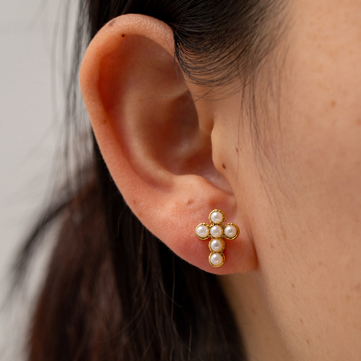PENDIENTES CRUCIFIXO