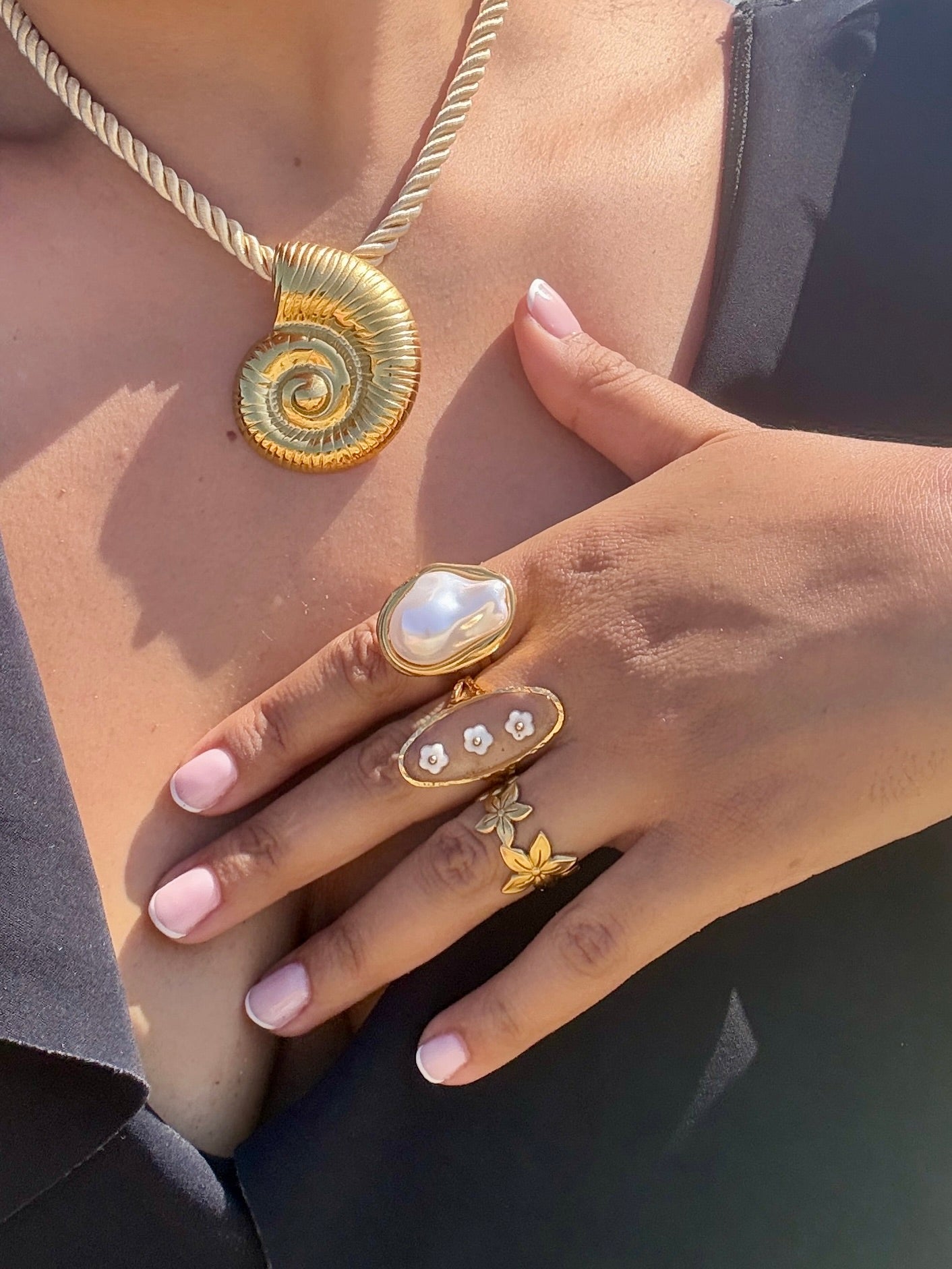 ANILLO FLOWERS