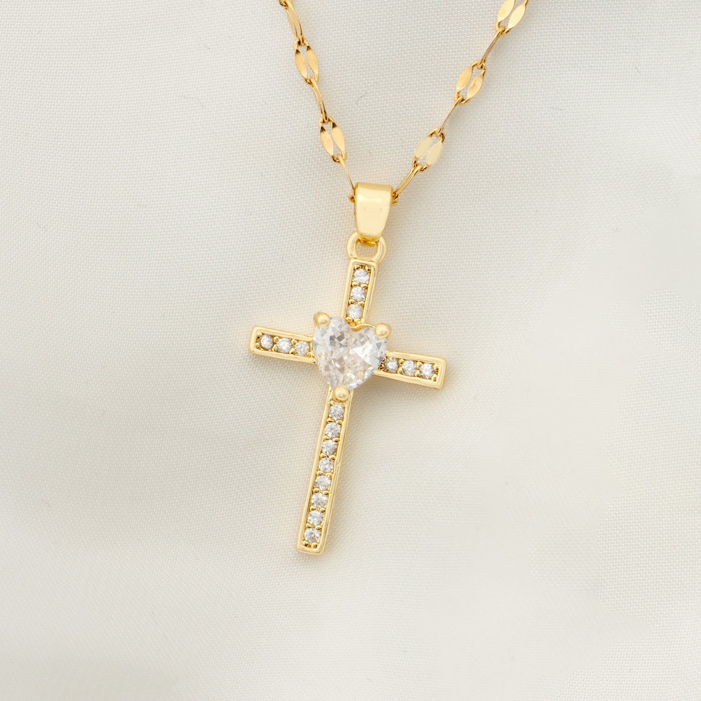 COLLAR CRUCIFIXO CIRCONITAS