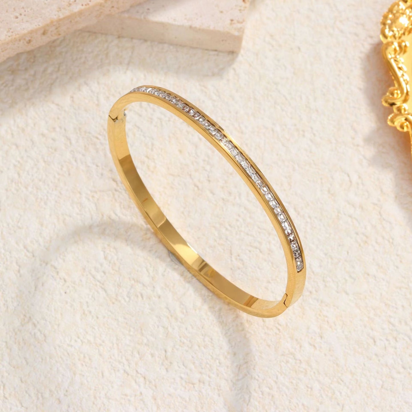 PULSERA CIRCONITAS