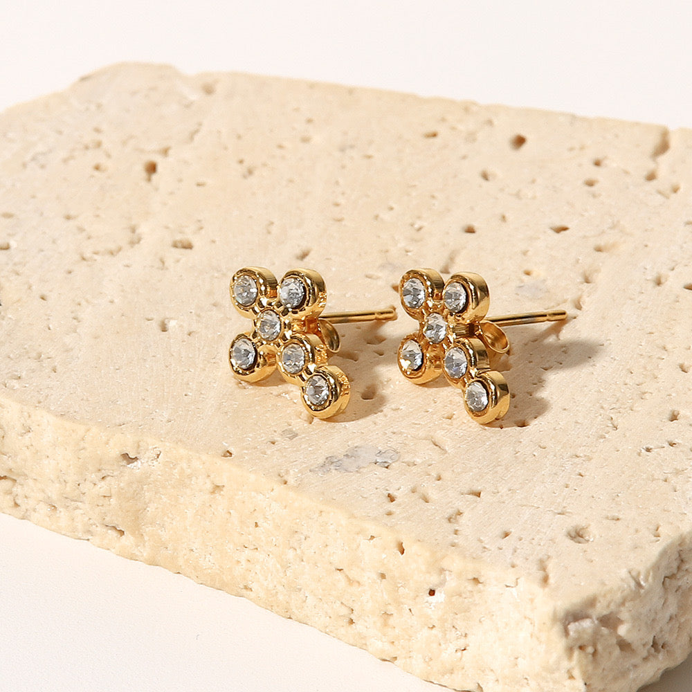 PENDIENTES CRUCIFIXO